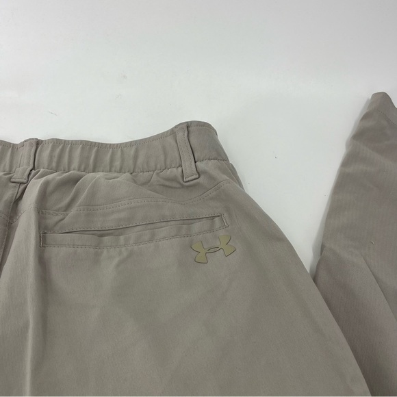 Under Armour Golf/ Casual Athletic Club Pants - Picture 3 of 7
